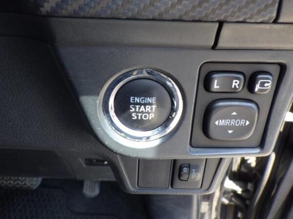 Toyota Fielder Wagon 2010 - Image 3