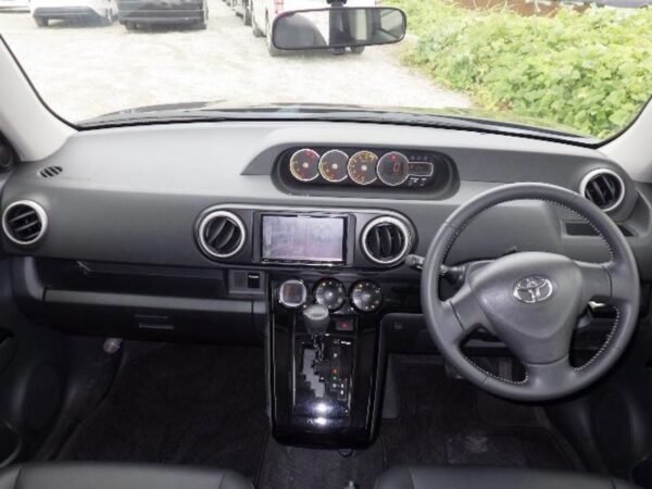 Toyota Rumion 2012 - Image 6