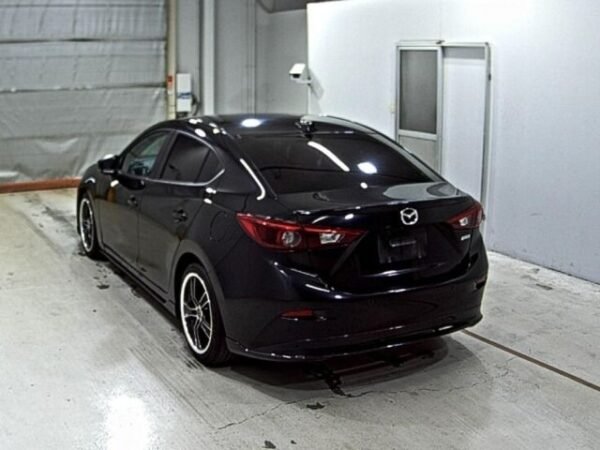 Mazda 2016 - Image 4
