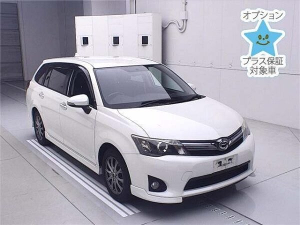 Toyota Fielder 2014 - Image 2