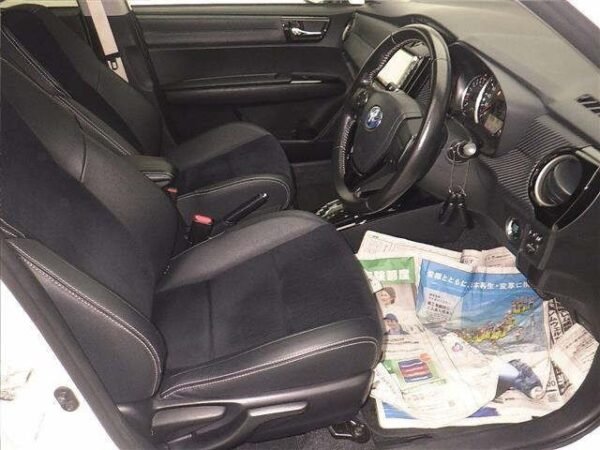 Toyota Fielder 2014 - Image 6