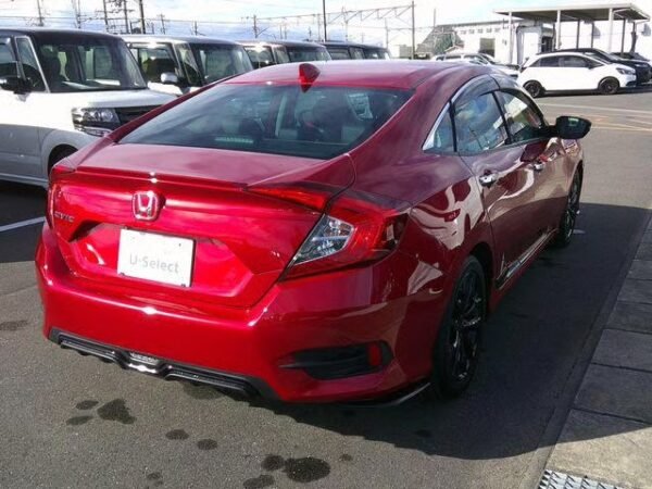 Honda Civic 2017 - Image 4