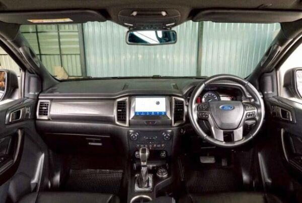 2020 Ford Everest Turbo - Image 9